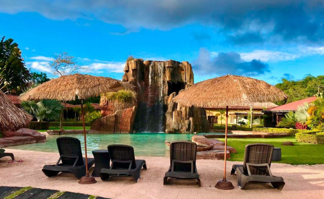 HOTEL-ARA-MERU-LODGE.png