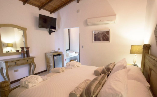 HOTEL-ARA-MERU-LODGE-5.png